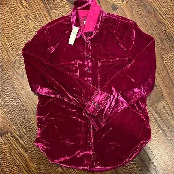 Pilcro Anthropologie Velvet Button Down Shirt in Magenta Medium M NEW!! - Picture 1 of 4